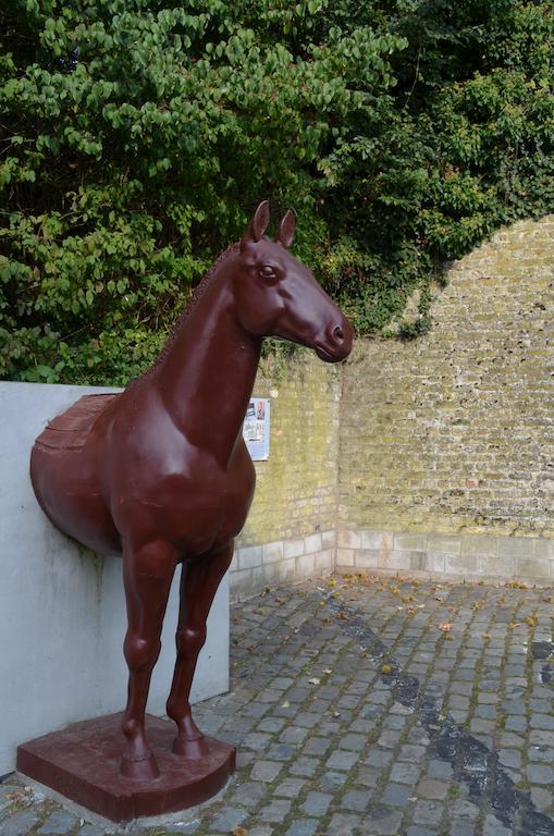 Het Houten Paard อีปส์ ภายนอก รูปภาพ